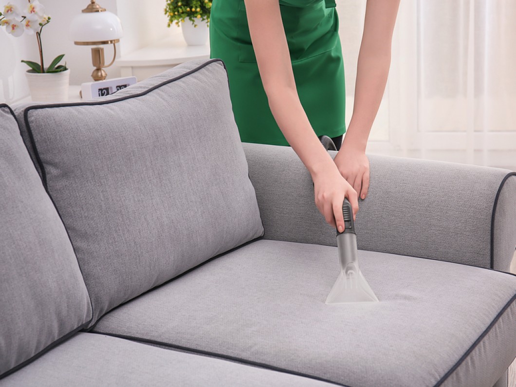 Jasa Cuci Sofa BSD