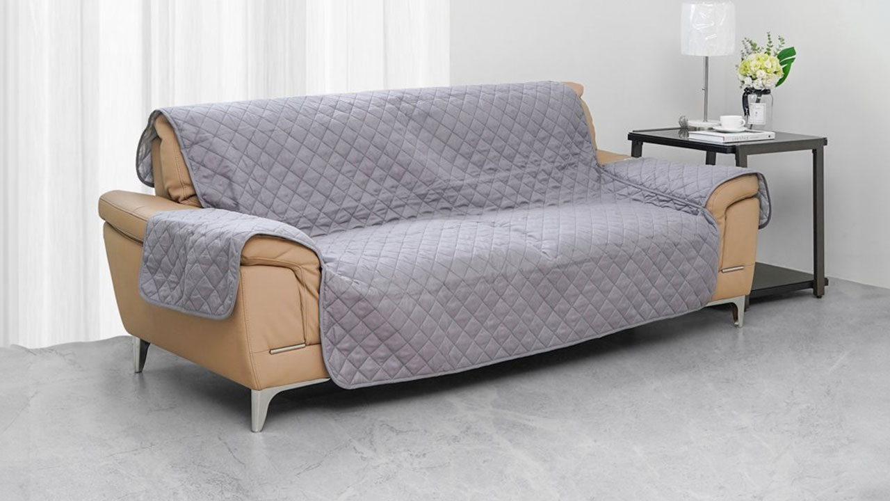 Tips Cuci Sofa yang Bersih dan Benar Tips Cuci Sofa yang Bersih dan Benar