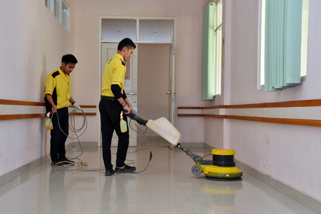 Jasa Cleaning Service Rumah Sakit 1 Jasa cleaning service rumah sakit