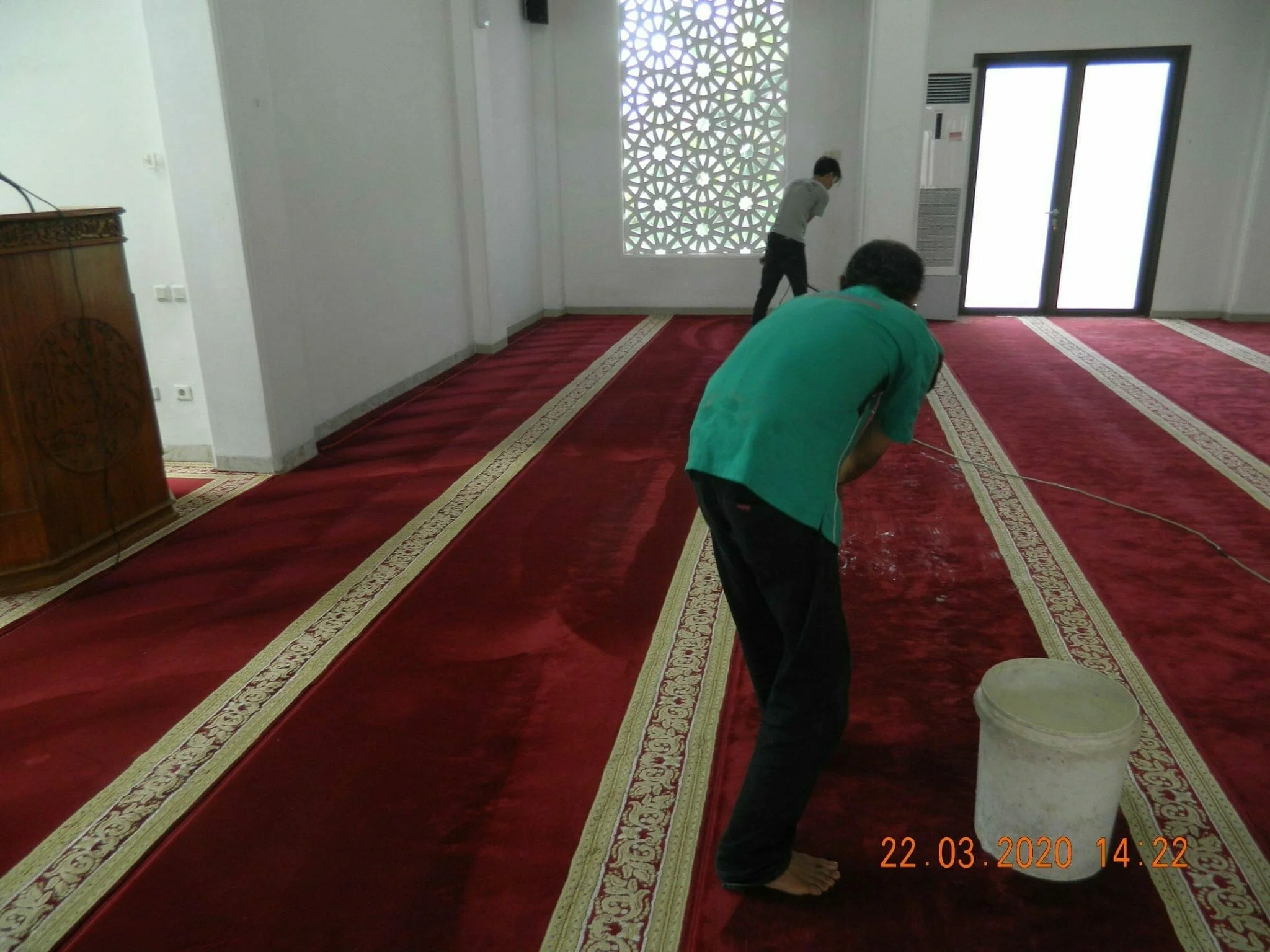 Layanan Cuci Karpet Masjid Bekasi
