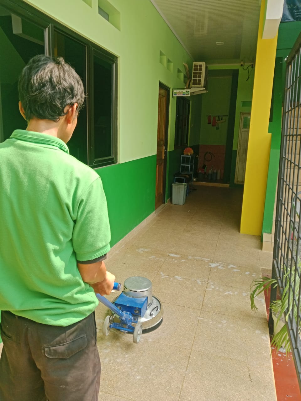 Yayasan Cleaning Service Cikarang