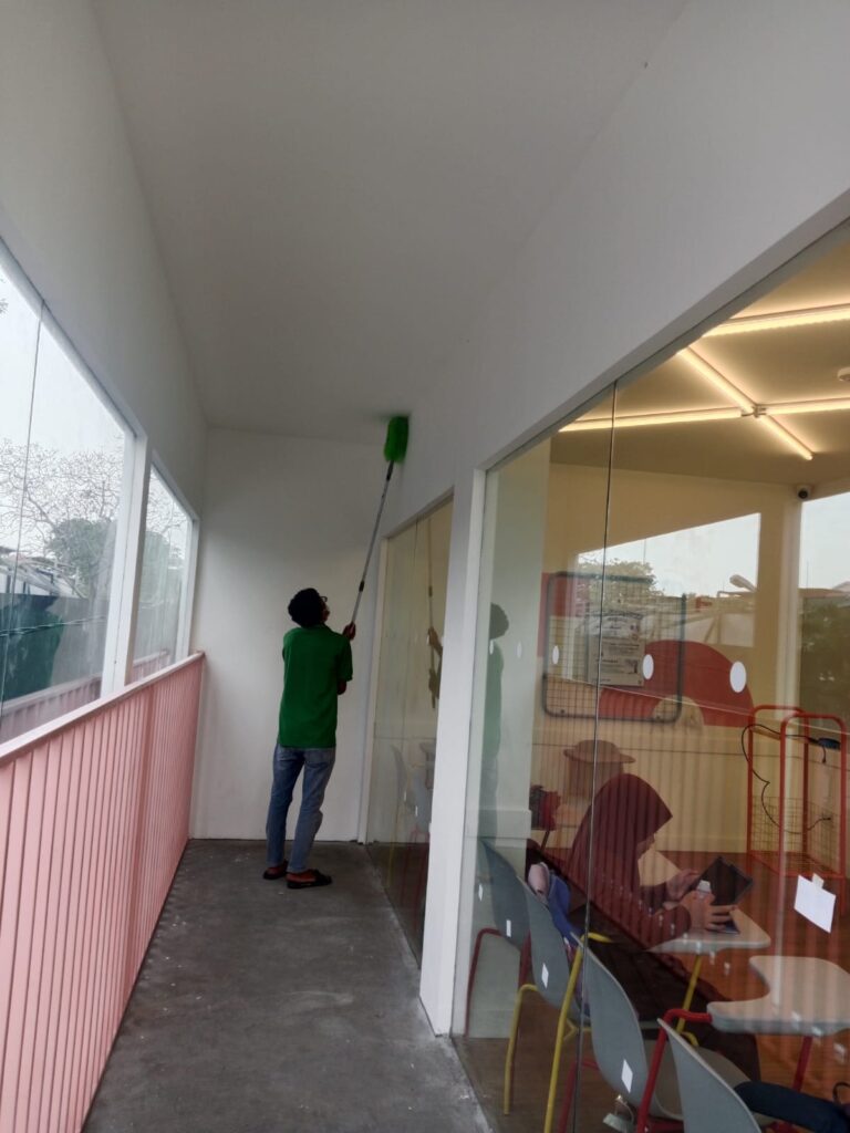 Yayasan Cleaning Service di Cikarang