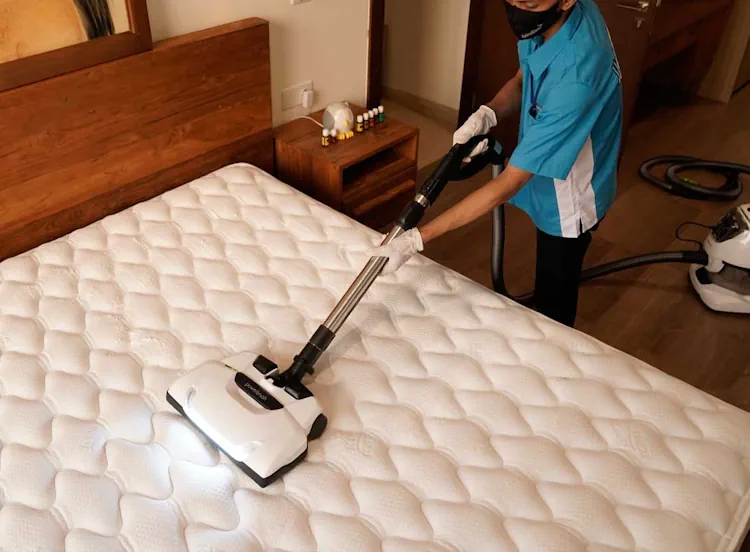 Jasa vacuum spring bed Bekasi